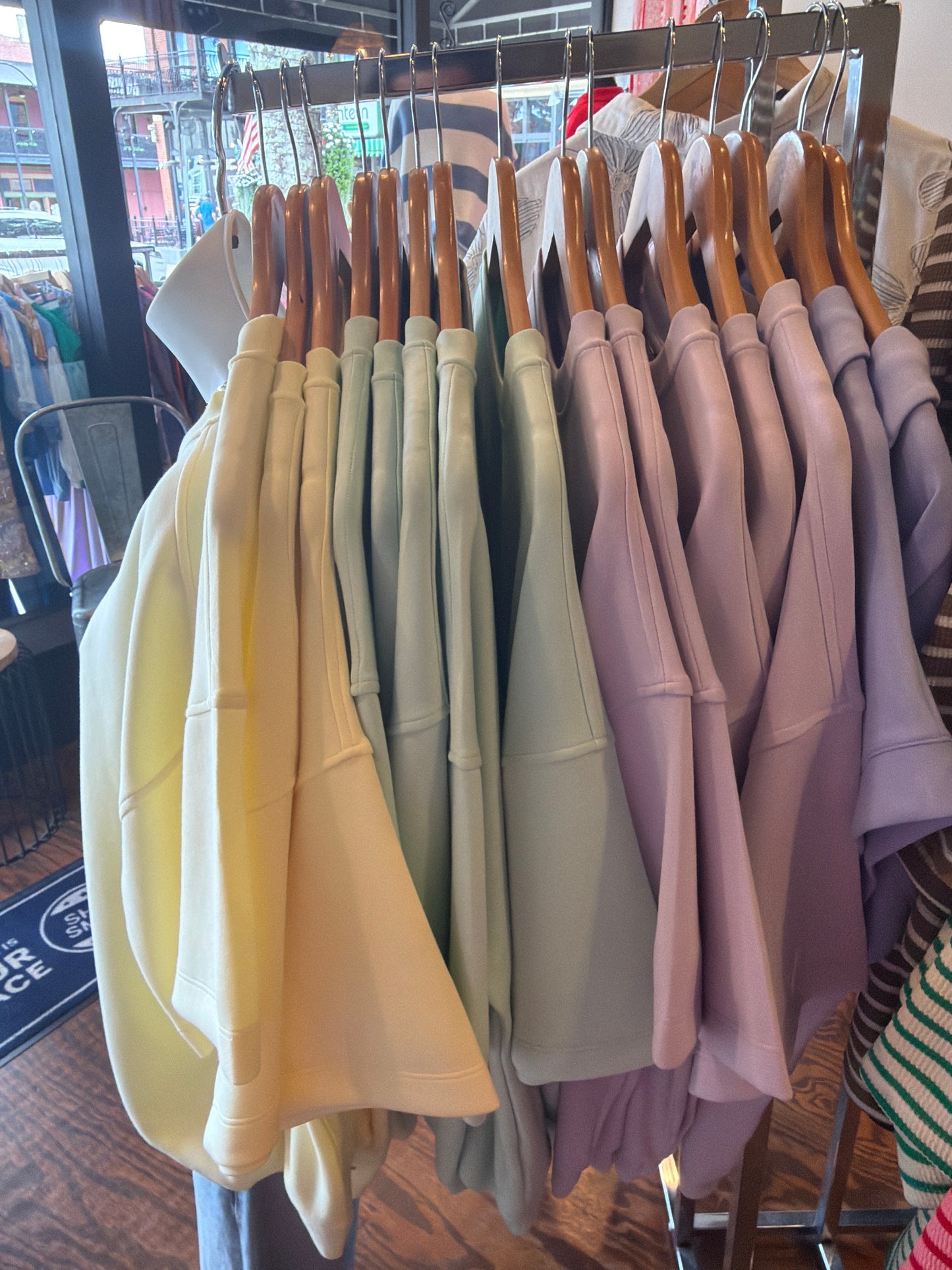 Modal pastel top