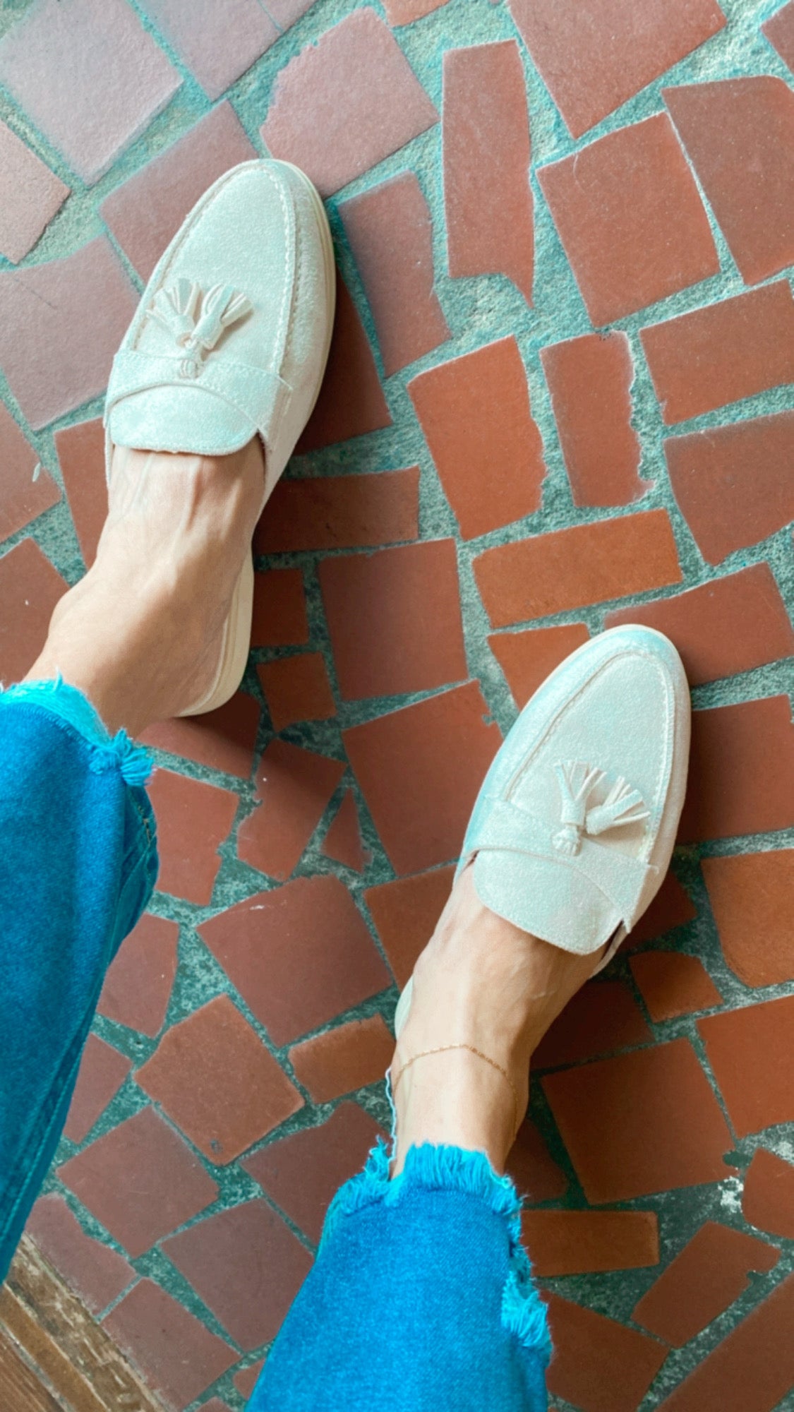 Tyra tassel flats