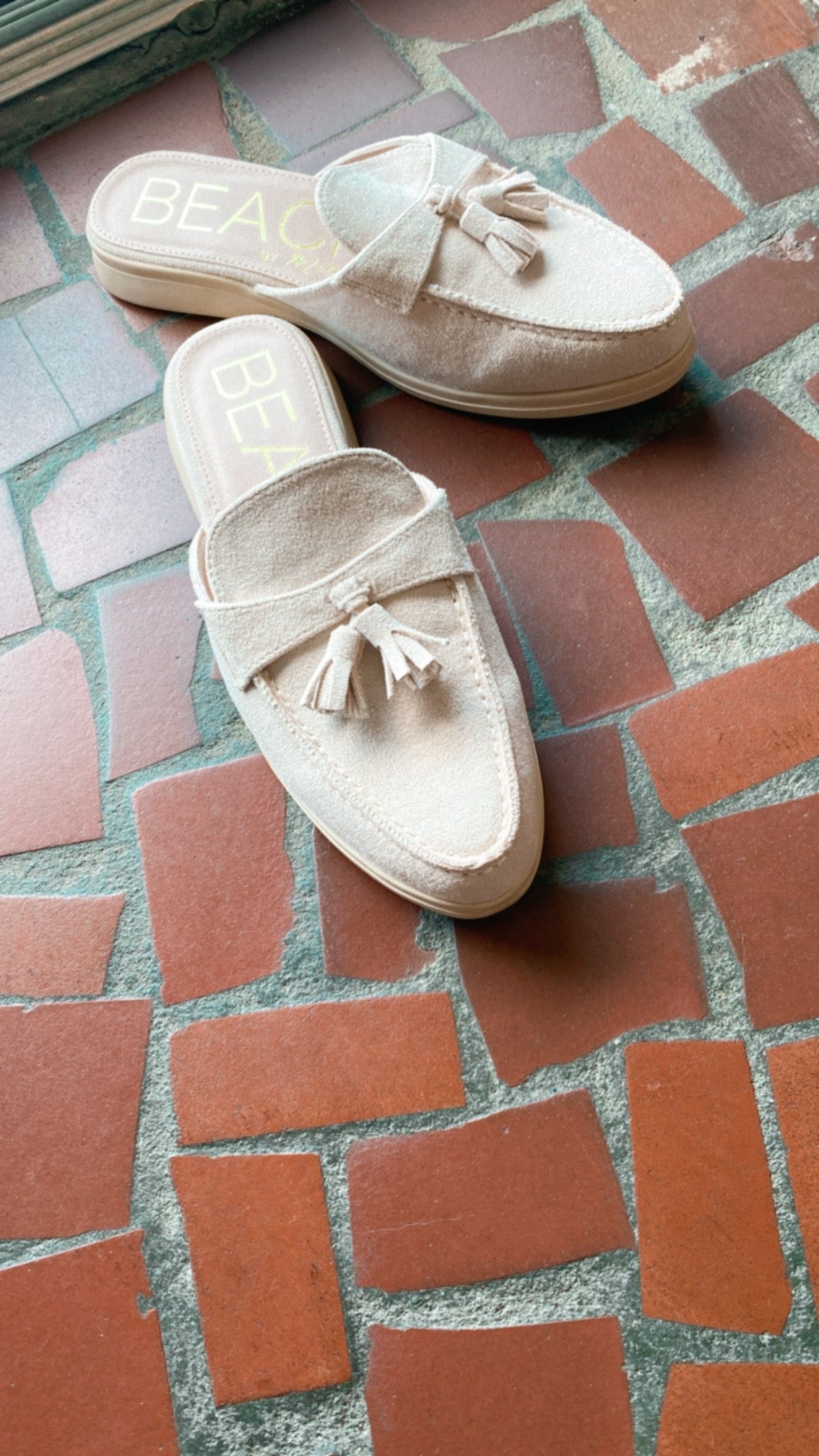 Tyra tassel flats