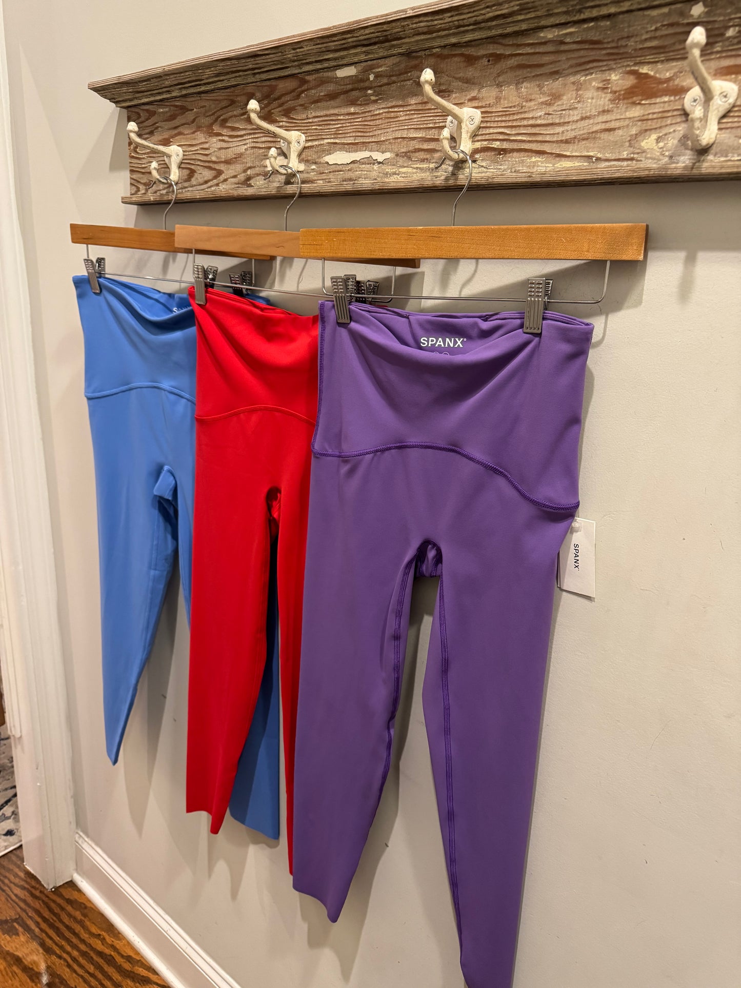 Spanx booty boost leggings