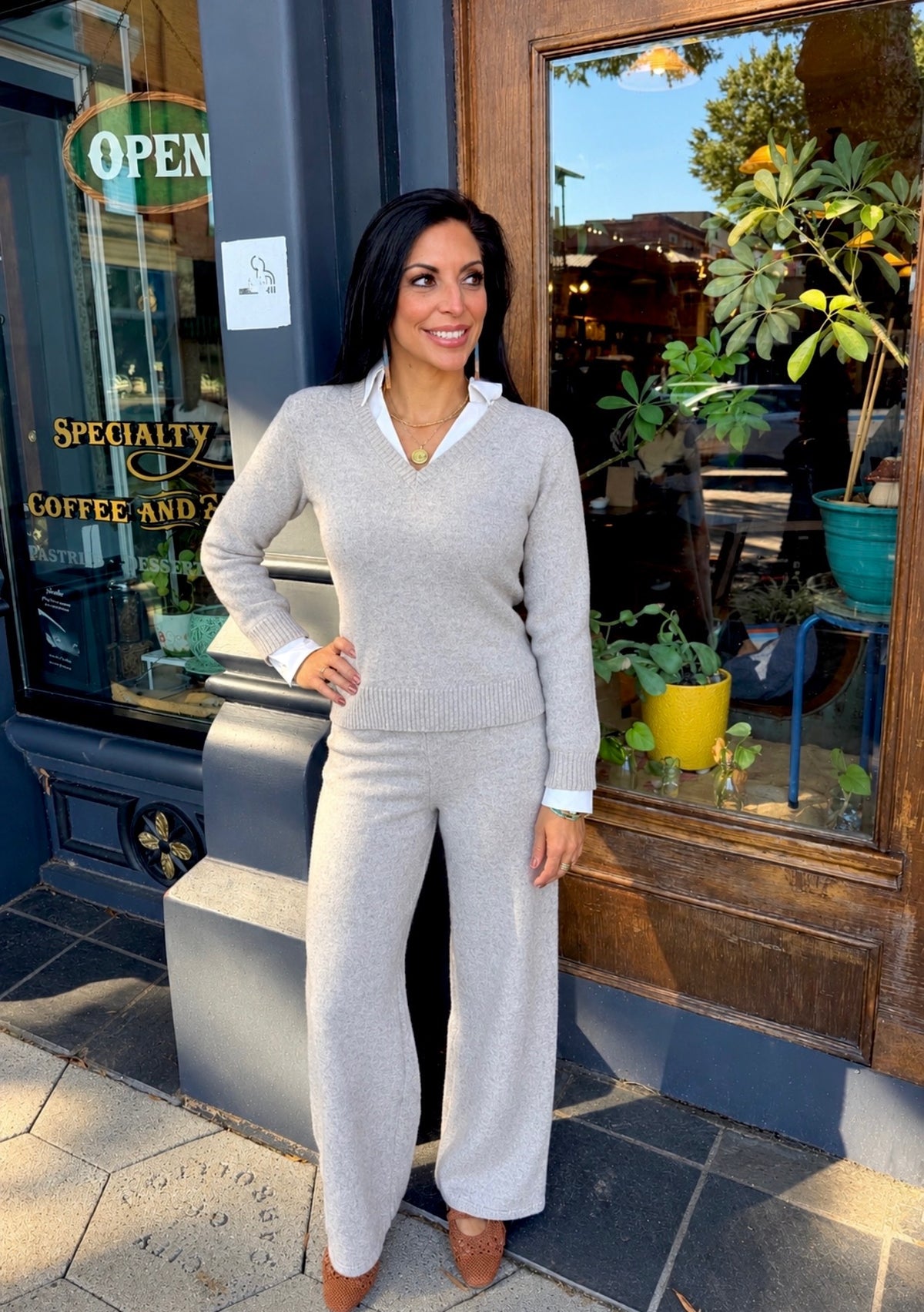 Oatmeal layered collar top