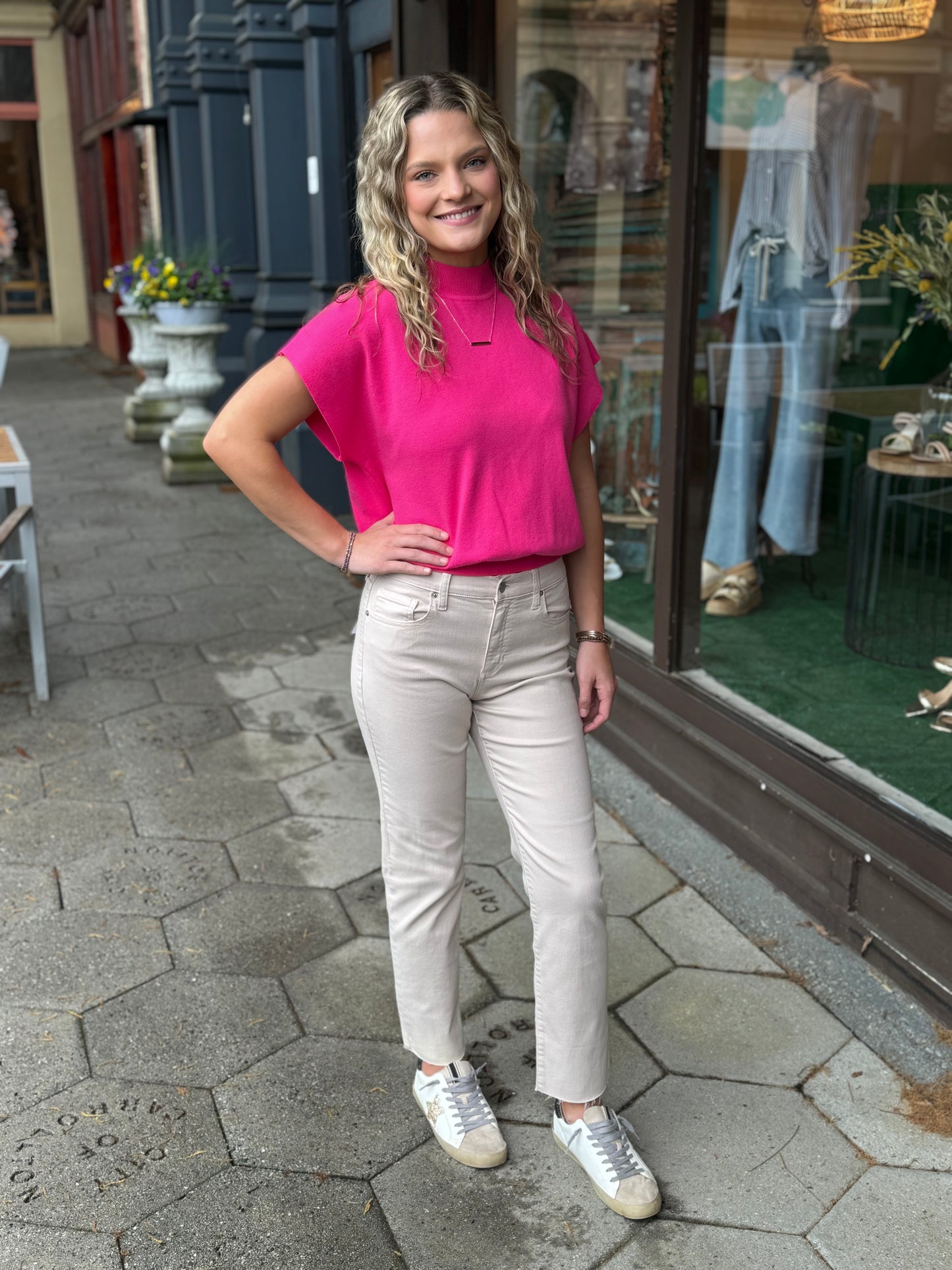 Sneak Peek cream straight leg