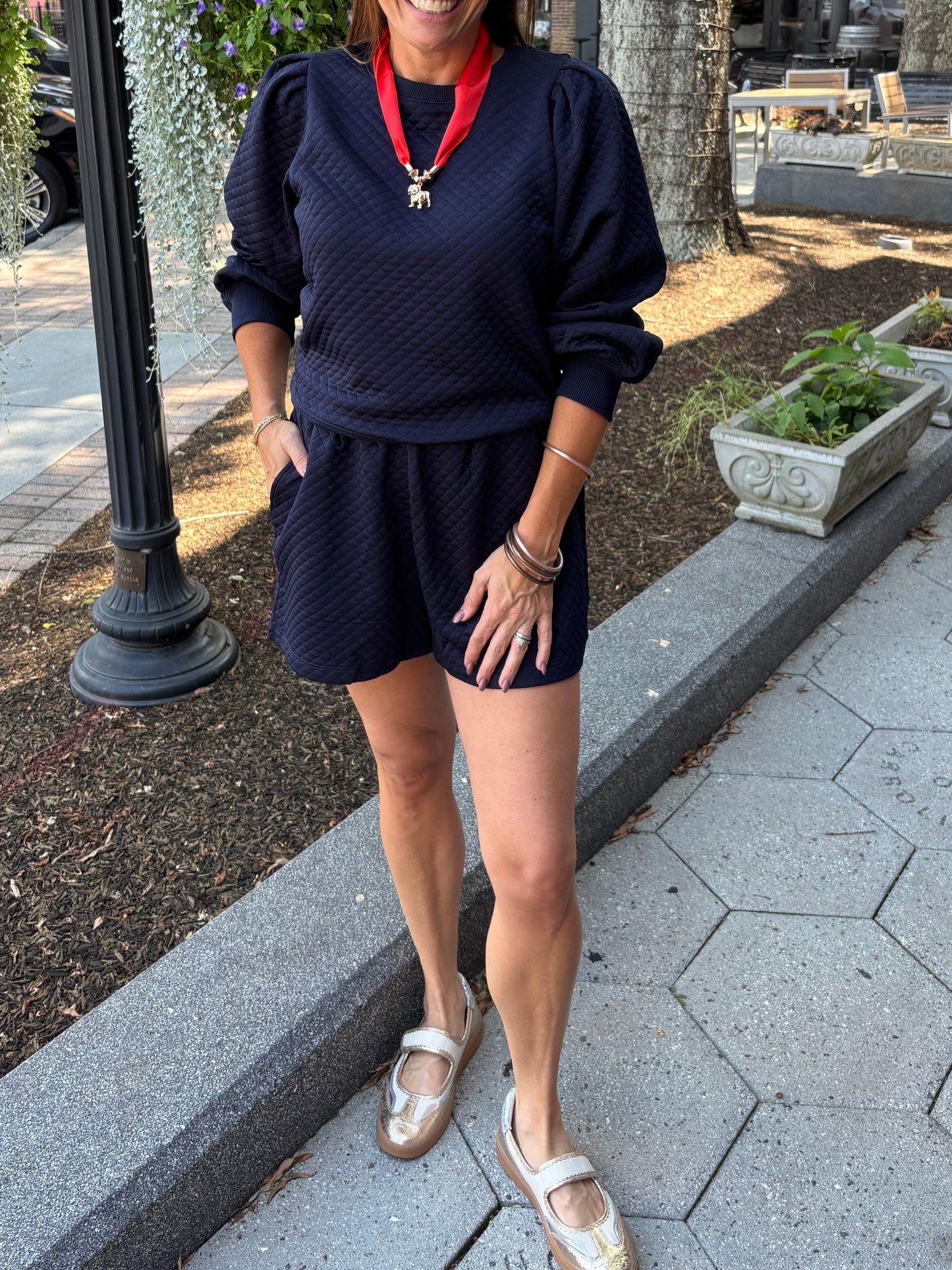 Quilted navy shorts