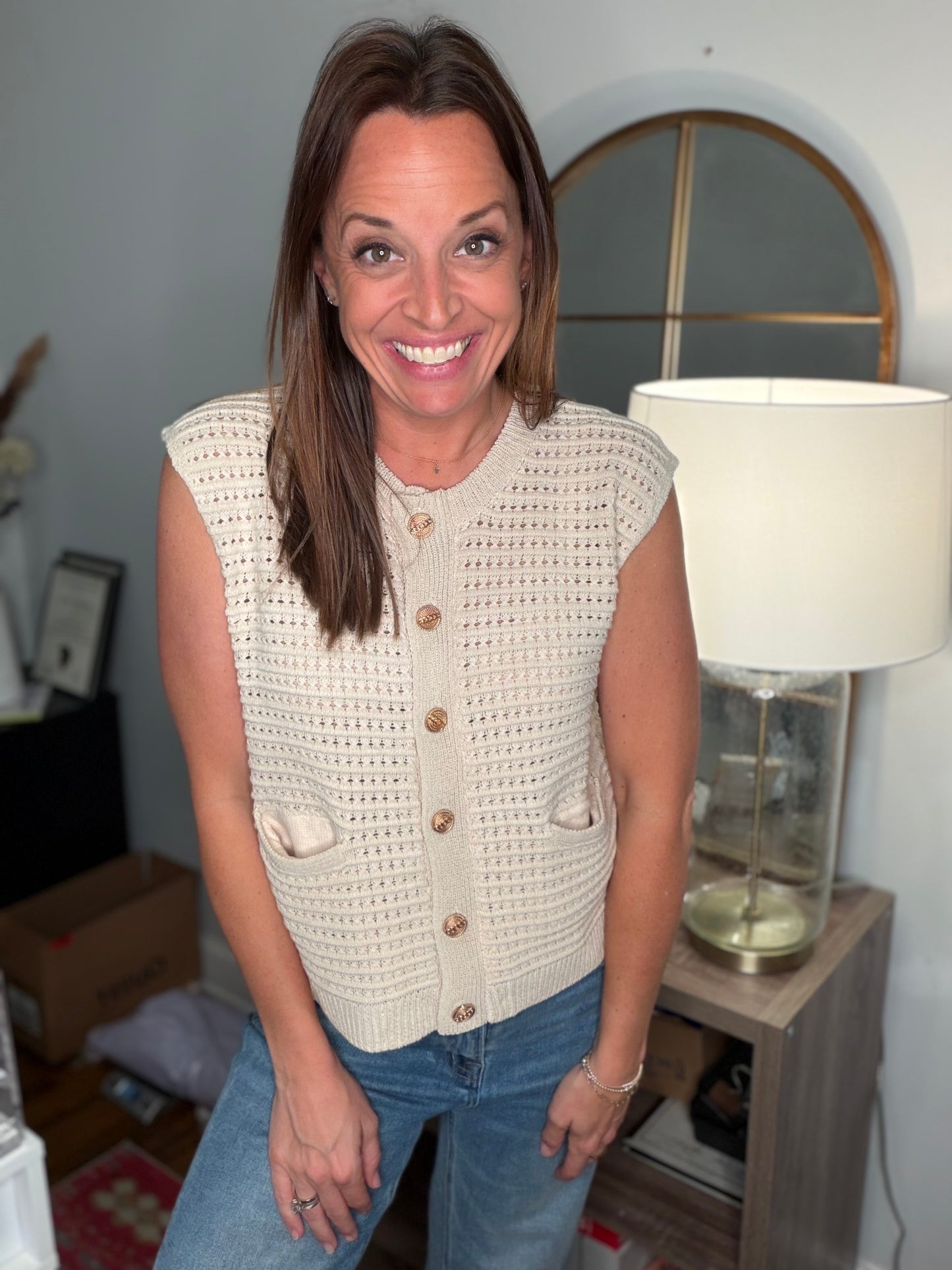 Natural knit sleeveless vest