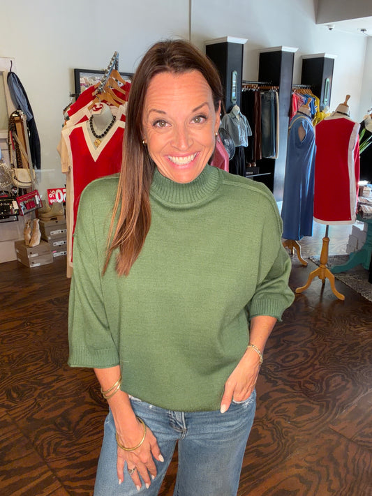 Green 3/4 sleeve sweater