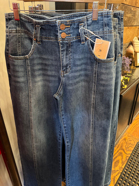 Anna double button patch pocket jeans