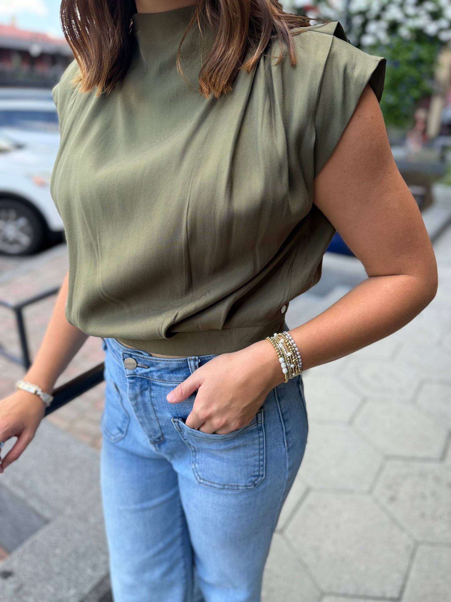Olive zipper top