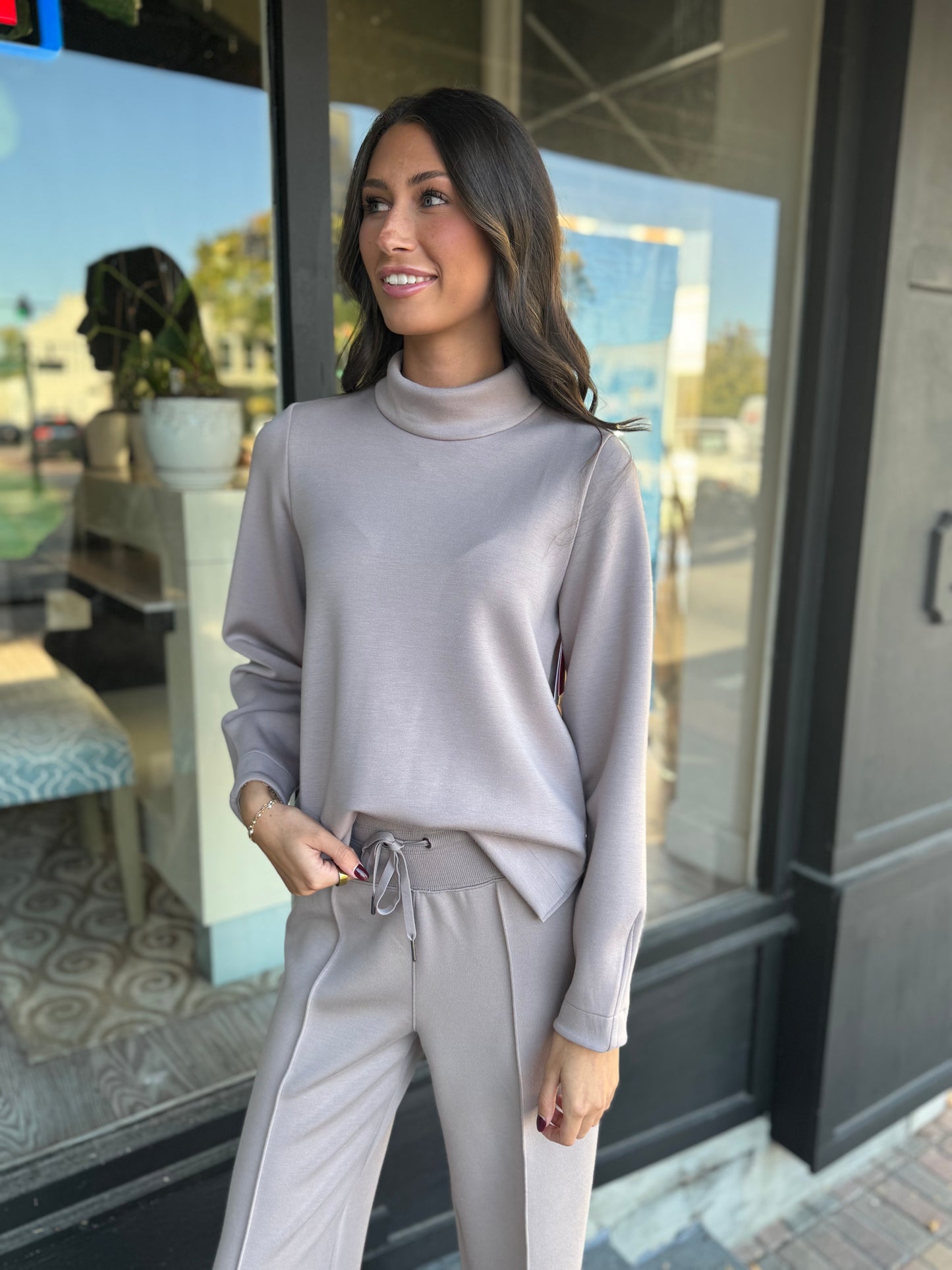 AE Luxe turtleneck