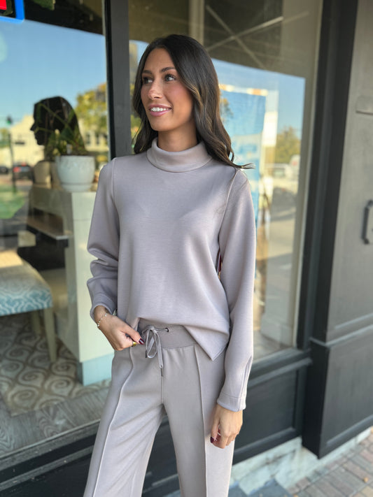 AE Luxe turtleneck