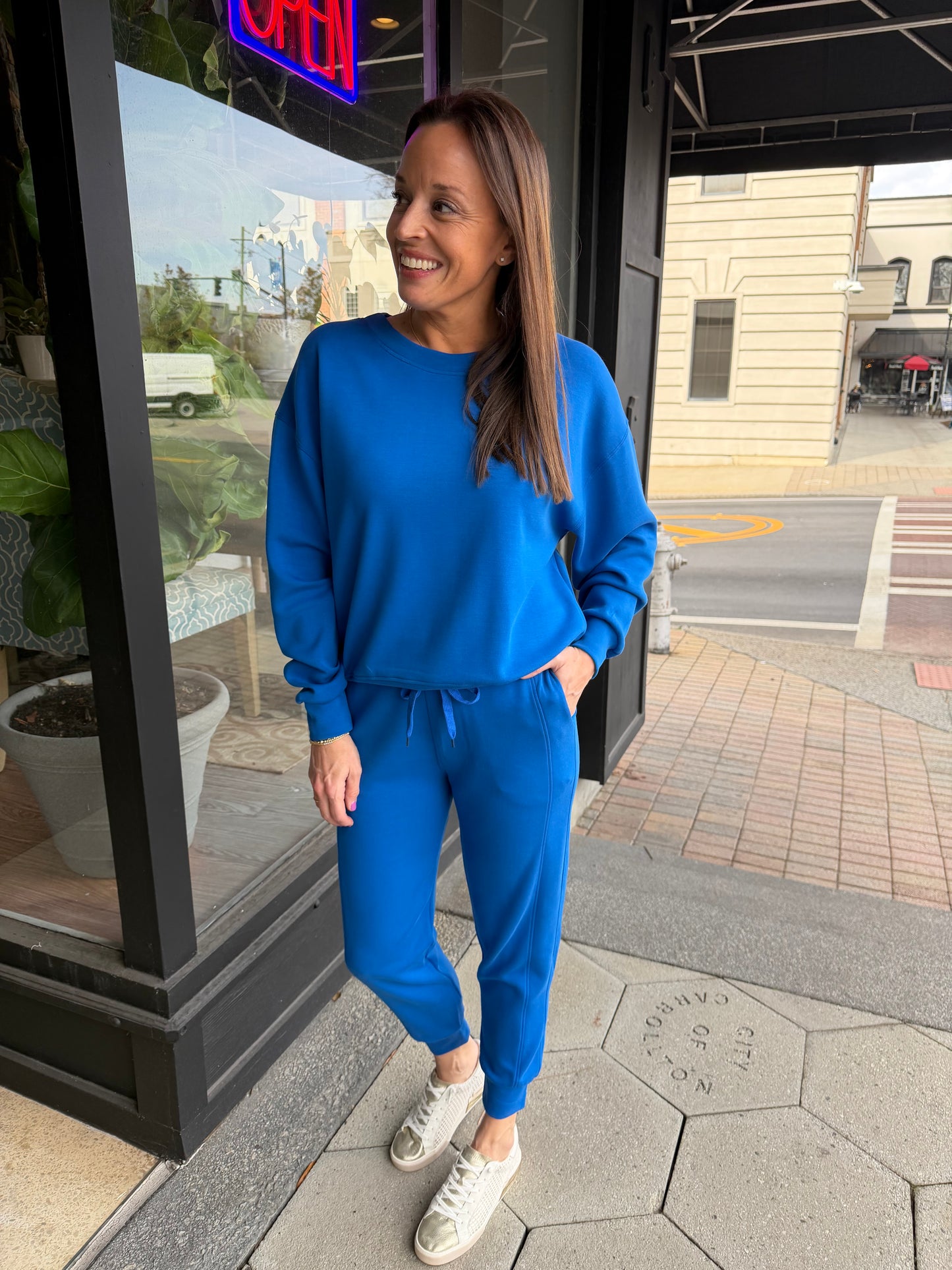 Scuba sweatshirt