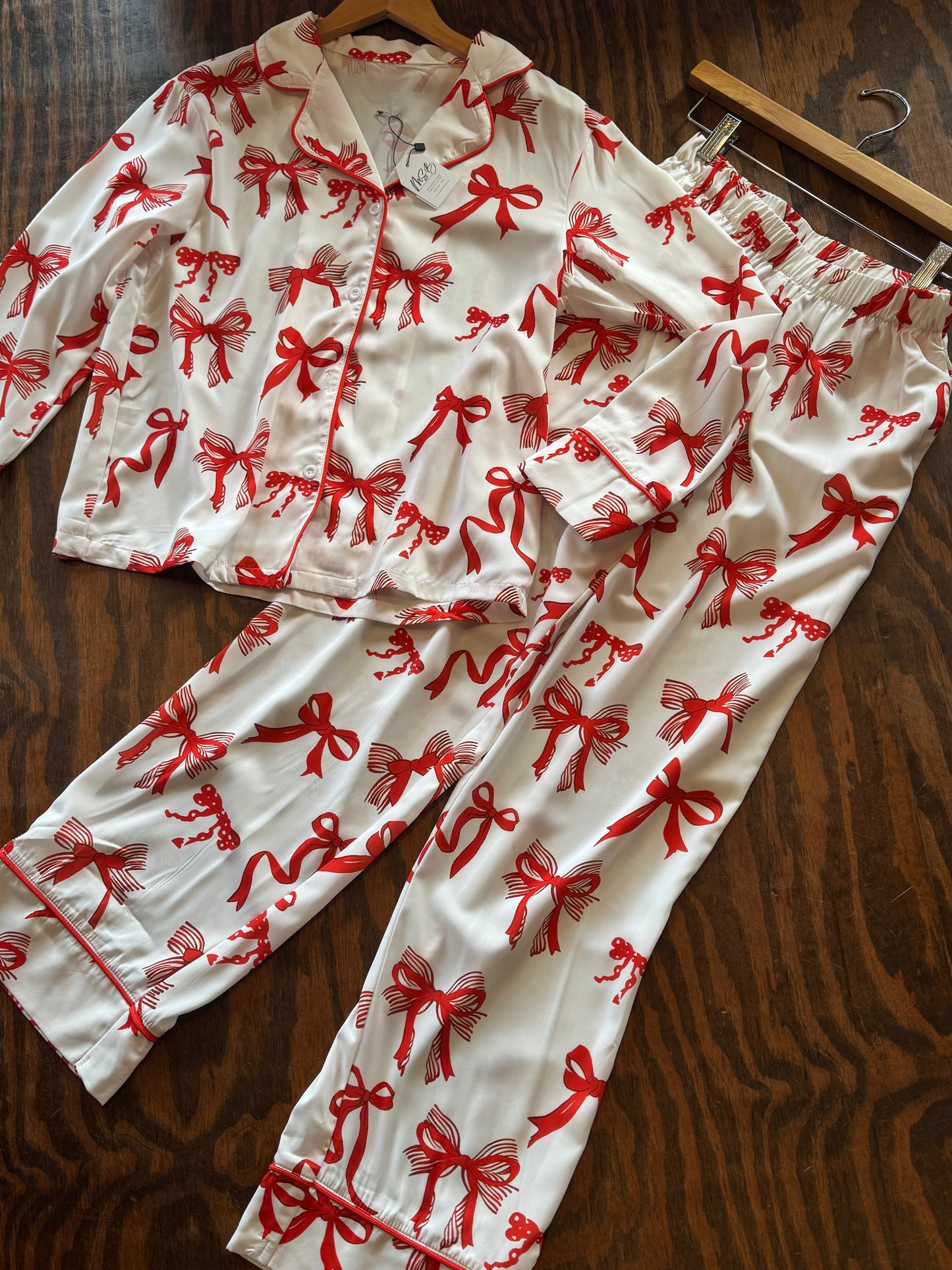 Adult bow pj set
